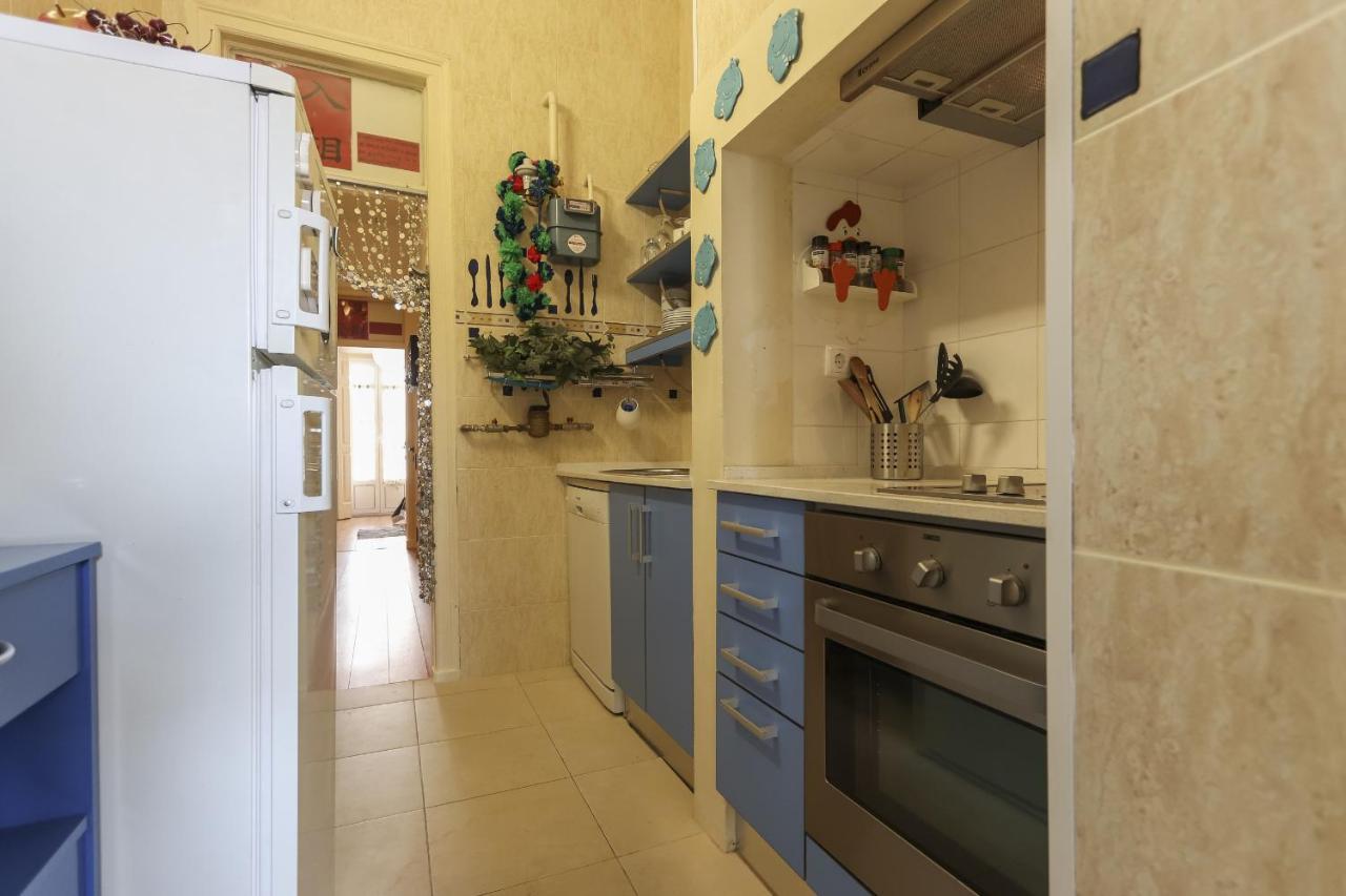 Red Almirante By Homing Apartment Lisboa Ngoại thất bức ảnh